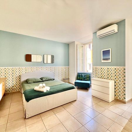 Studio La Chaise Bleue นีซ ภายนอก รูปภาพ